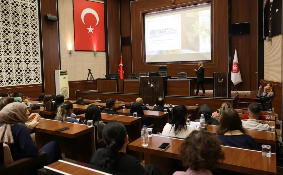 Keçiören'de Belediye personeline öfke eğitimi