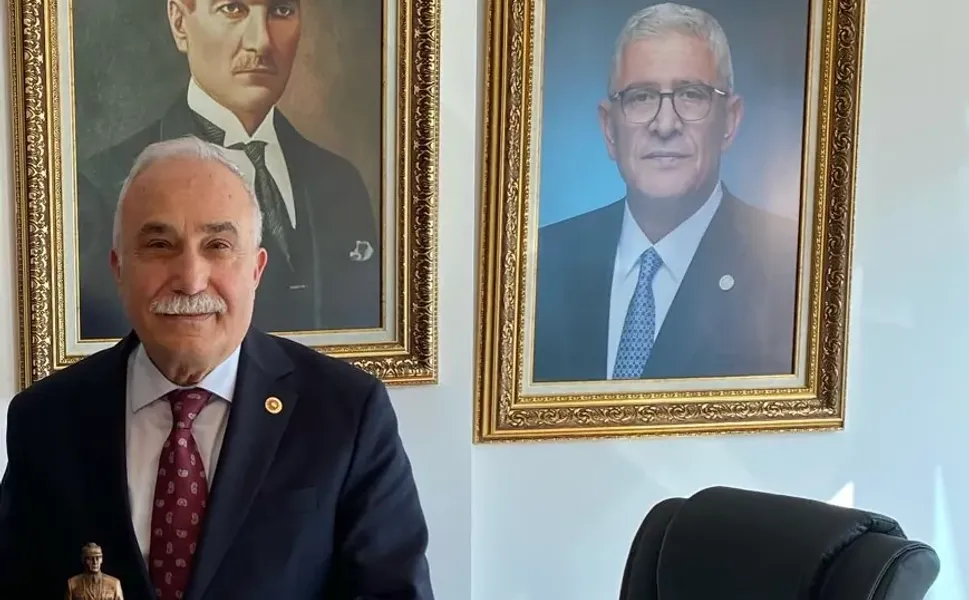 Fakıbaba'dan istifa kararı! İYİ Parti ve milletvekilliğinden ayrıldı