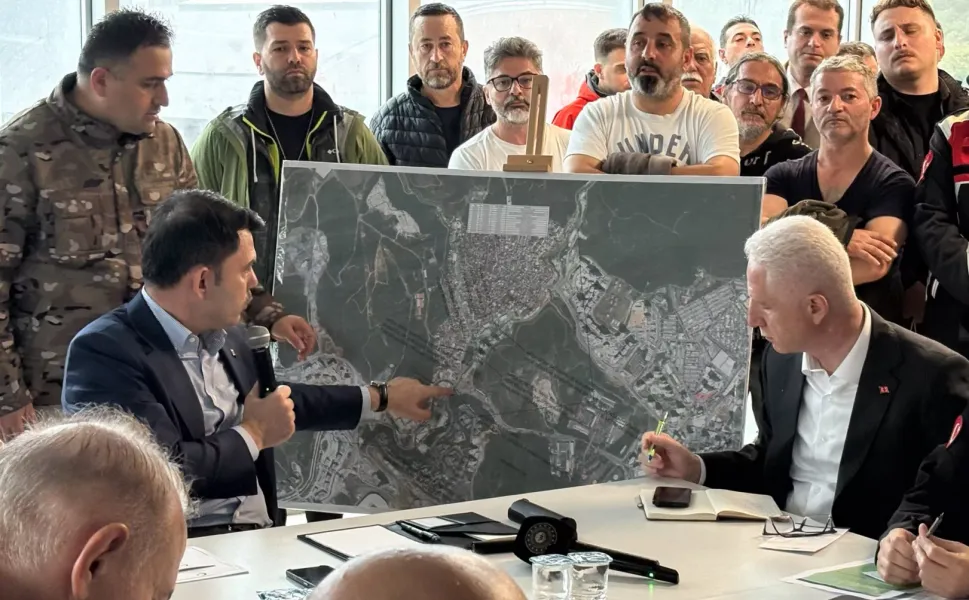 İstanbul Ayazağa'da sel mesaisi! Bakanlar Afet Koordinasyon Toplantısı'nda