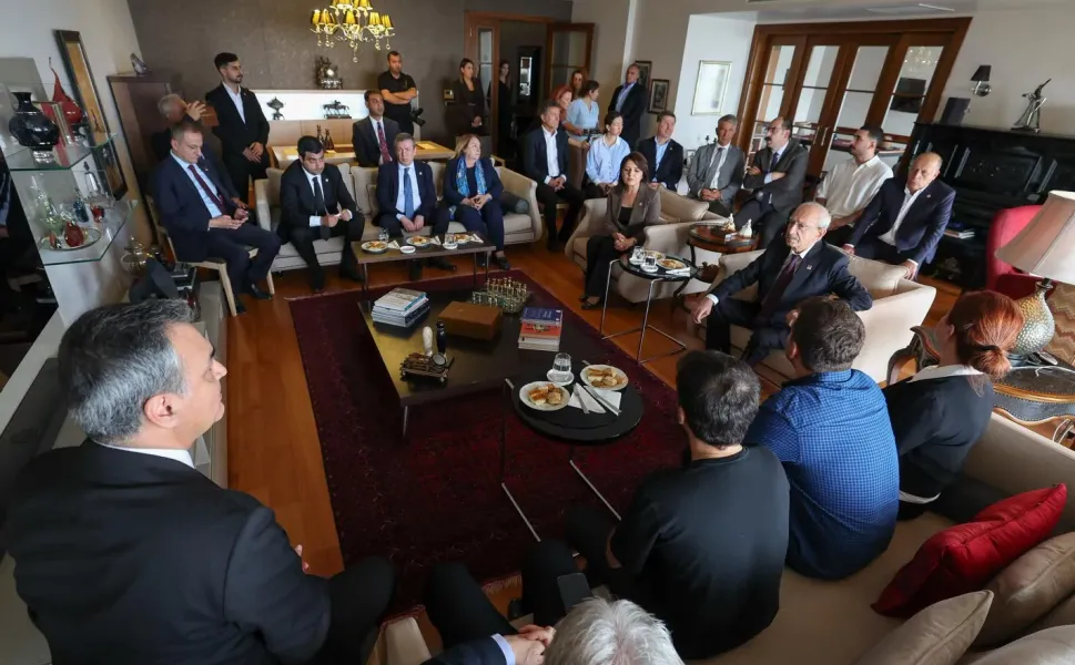 Kılıçdaroğlu'ndan Mersin'de ziyaretler