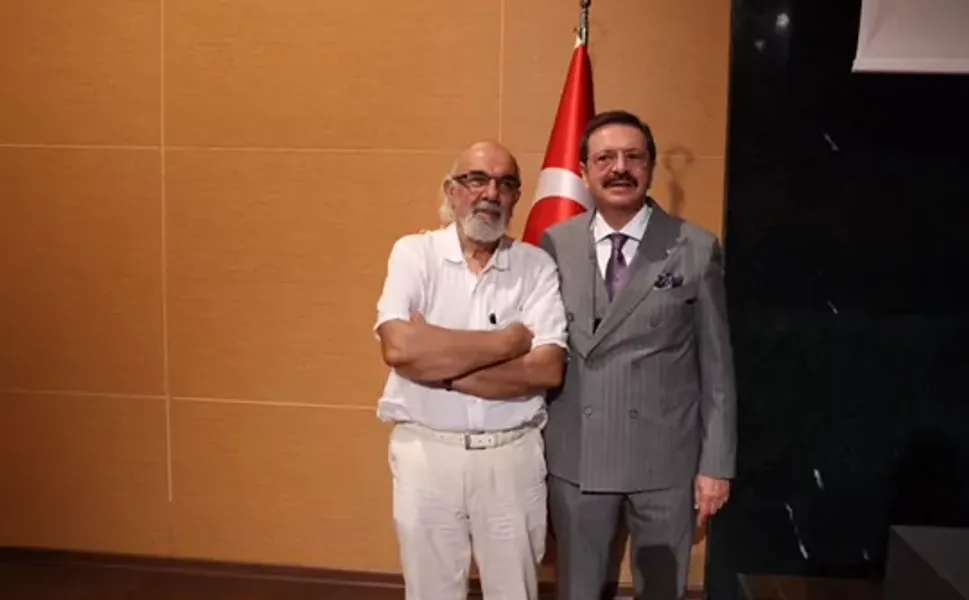 M. Rifat Hisarcıklıoğlu'ndan çifte meclis üyeliği