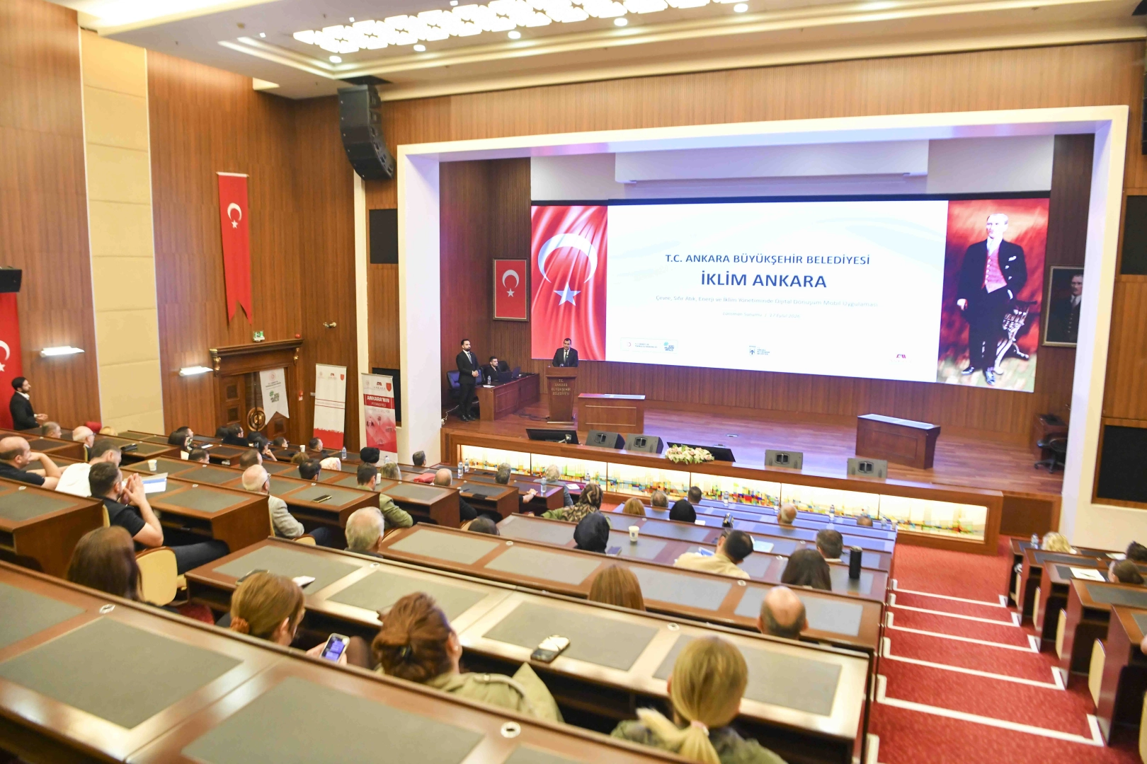Ankara'da 'İklim Ankara' mobil uygulaması tanıtıldı